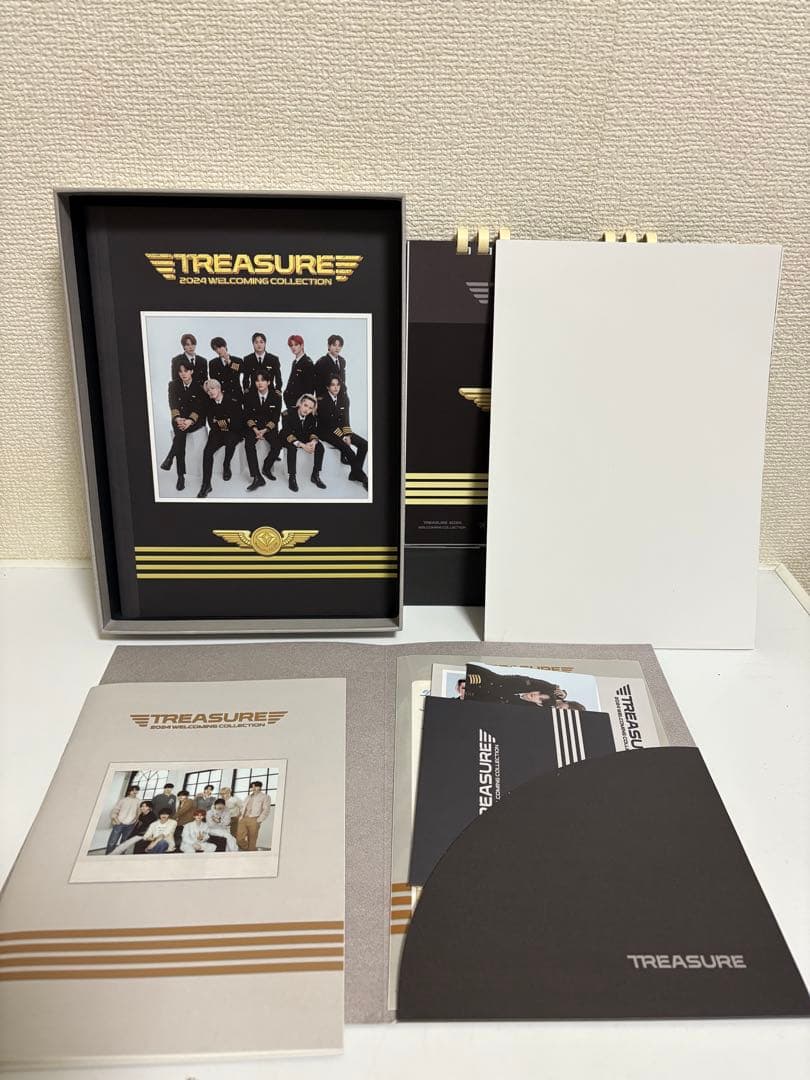 TREASURE 2024 WELCOMING COLLECTION 他