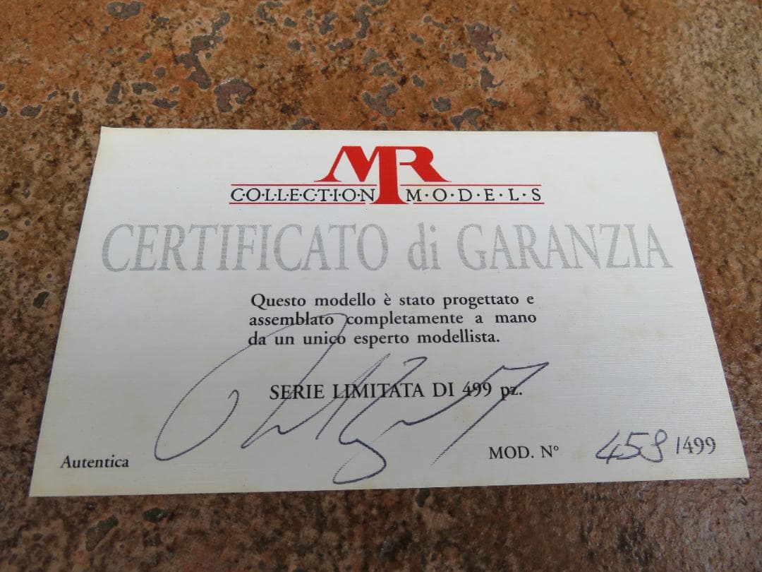 MR社製　1/43　ランボルギーニカウンタックLP400　499台限定生産品