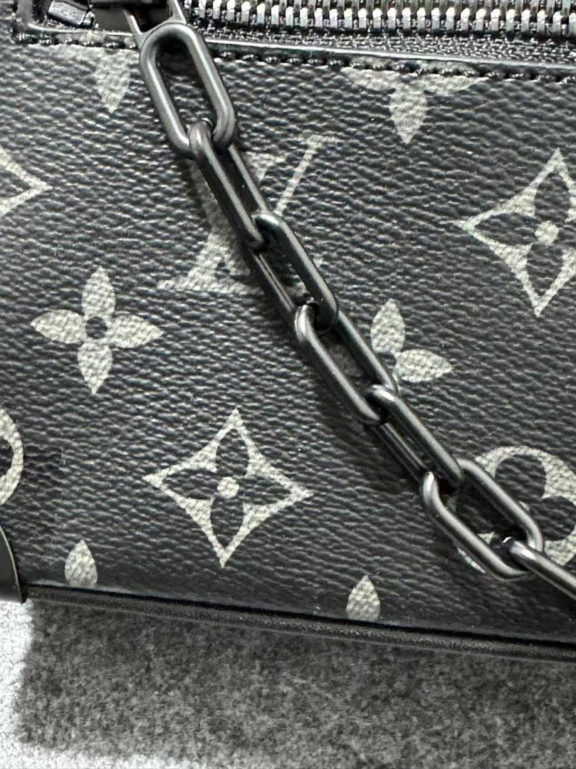 ★Louis ★Vuitton ブラックショルダーバッグ