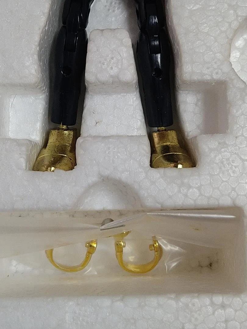 ノ*コ様 聖闘士星矢 スコーピオンクロス