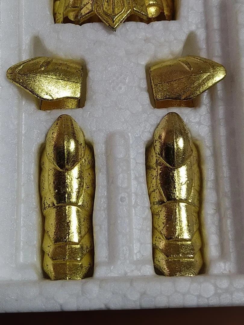 ノ*コ様 聖闘士星矢 スコーピオンクロス