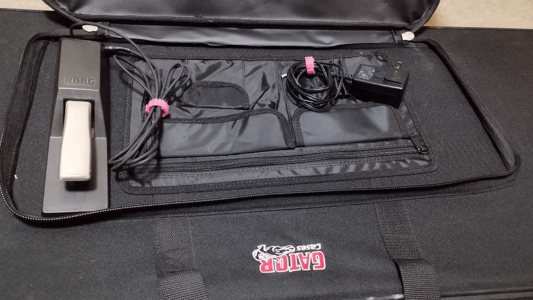 KORG KROSS 88(純正ペダル・GATORセミハードケース付)