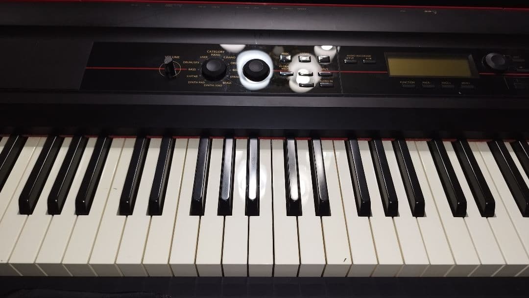 KORG KROSS 88(純正ペダル・GATORセミハードケース付)