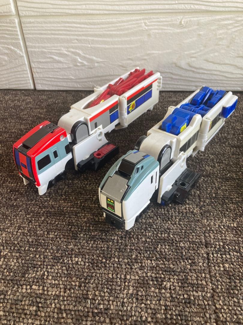 ブ*.様 勇者特急マイトガイン　バトルボンバー　4体セット