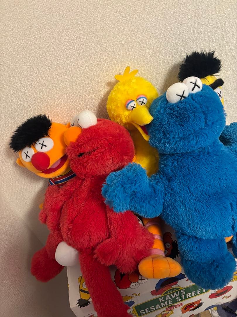 KAWS セサミストリート ぬいぐるみ 5体セット