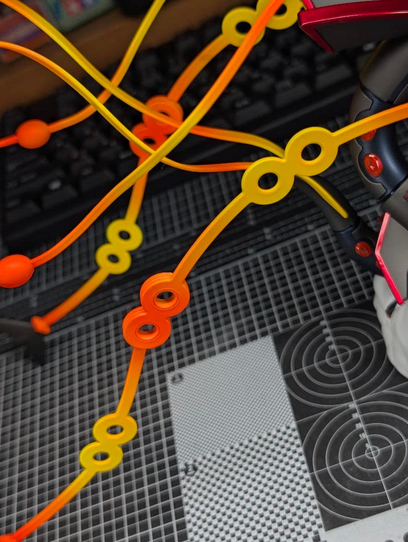 黒いメガレックウザ　全塗装　完成品　ポケプラ