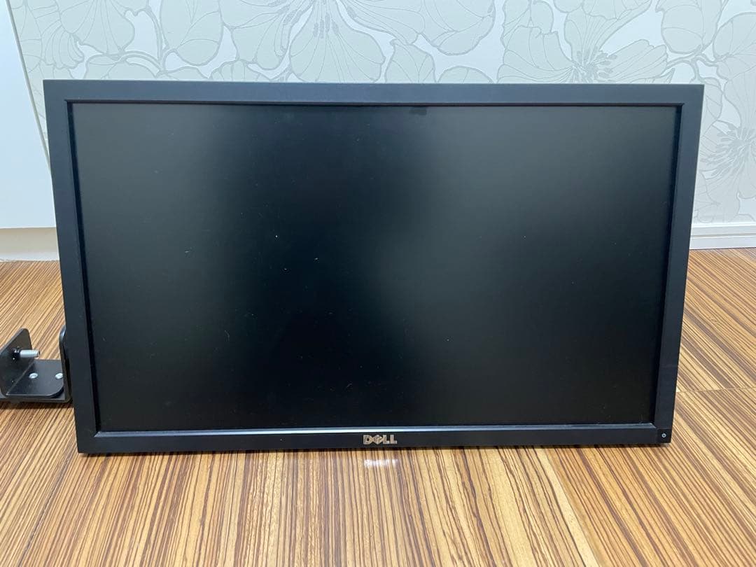 ミリフリ ThinkStation C30 モニターセット