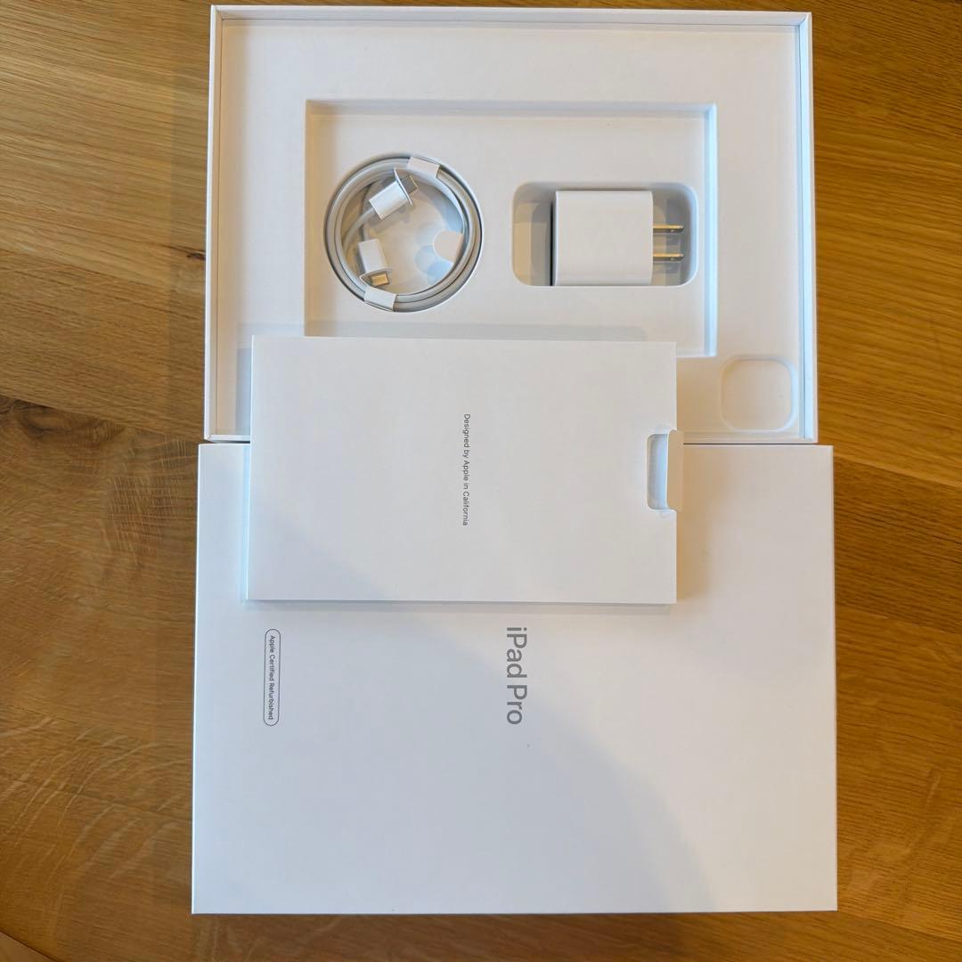 【値下げ】iPad Pro 11第2世代と純正ペンシルと純正キーボード