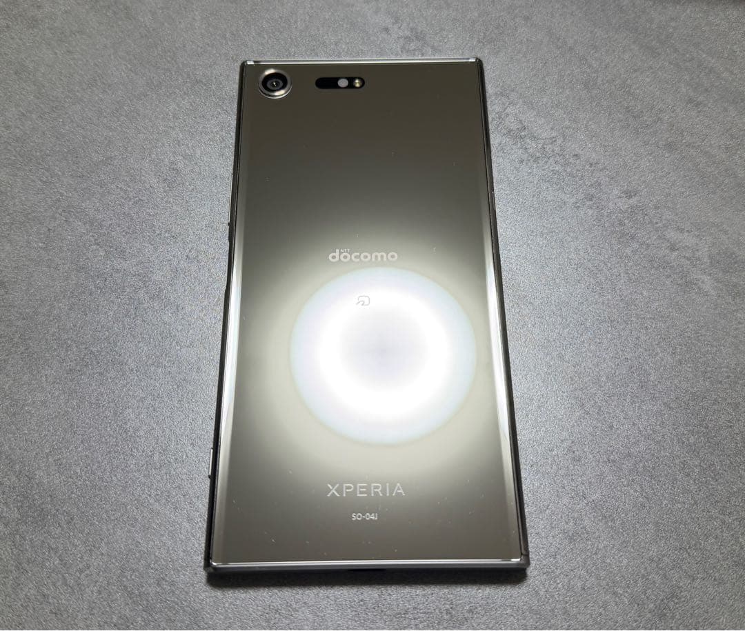 Sony Xperia XZ Premium SO-04J 本体 シルバー 中古