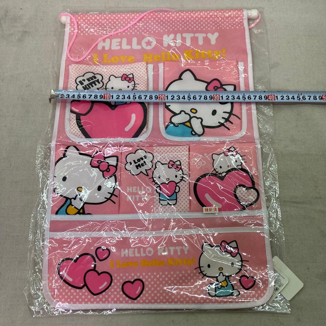 【新品未使用タグ付き★2011年製】ハローキティ　ウォールポケット　サンリオ