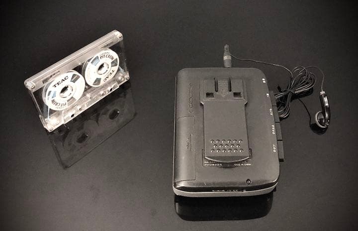 カセットウォークマン AIWA RS260 「整備済み、完動美品」