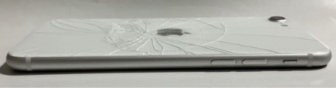 iPhone SE 第二世代 64GB