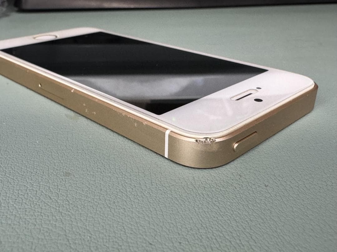【美品】iPhone SE (第1世代) 128GB　ゴールド