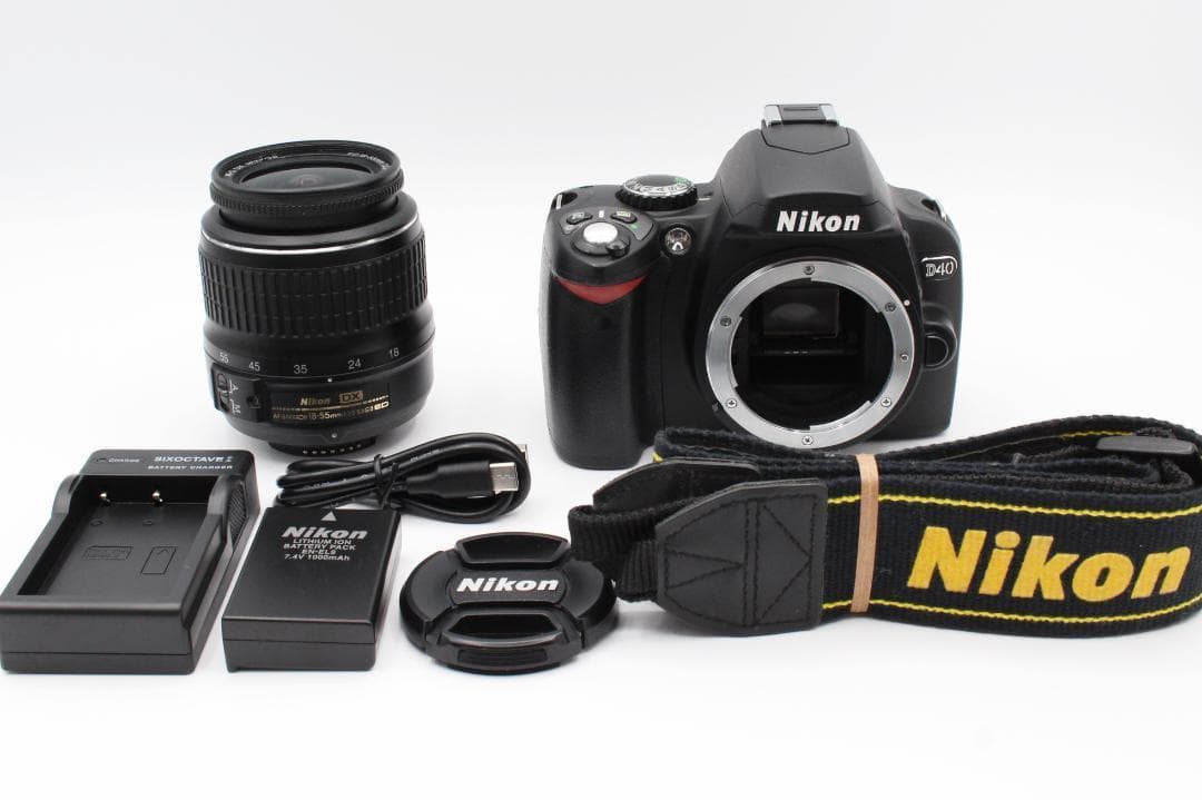 Nikon デジタル一眼レフカメラ D40 レンズキット