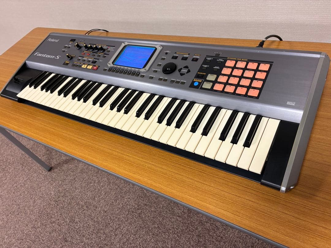 鍵盤楽器 Roland FANTOM-S