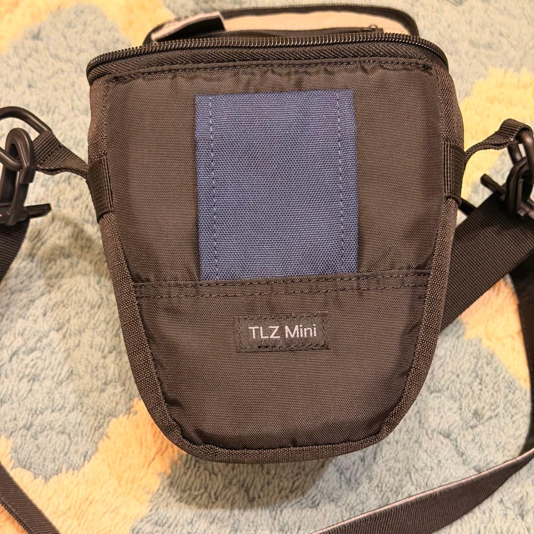 LUMIX DMC-FZ18 デジタルカメラ Loweproバッグ付きLEICA