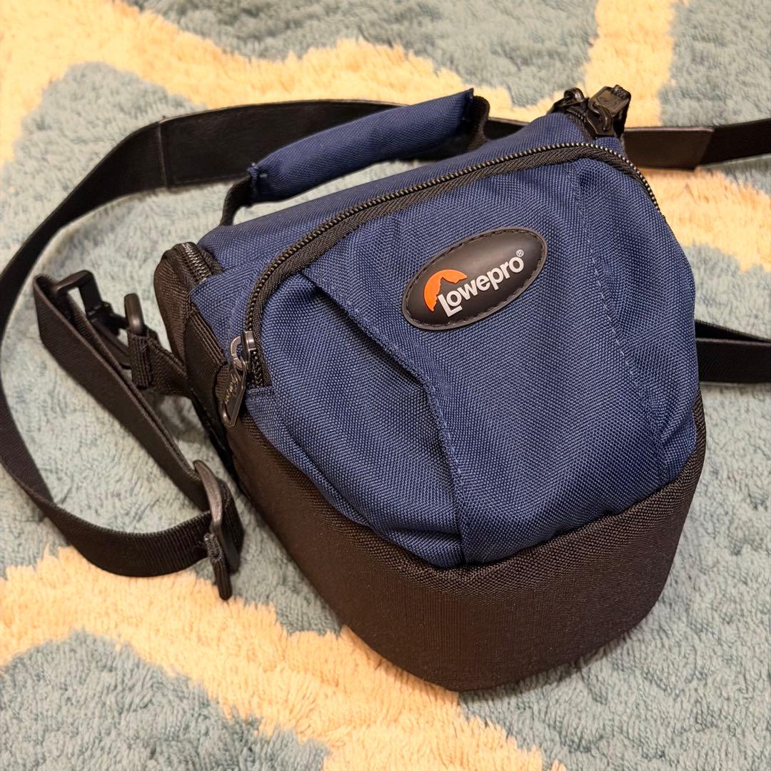 LUMIX DMC-FZ18 デジタルカメラ Loweproバッグ付きLEICA