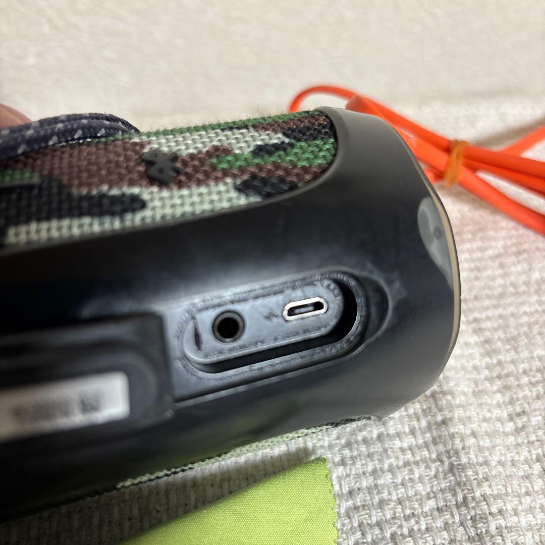 JBL FLIP 4 Bluetooth スピーカー　迷彩色