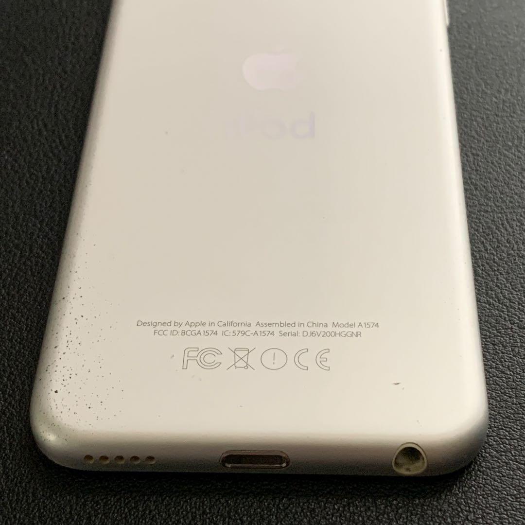 Apple iPod touch 第6世代 アイポッド（64GB）