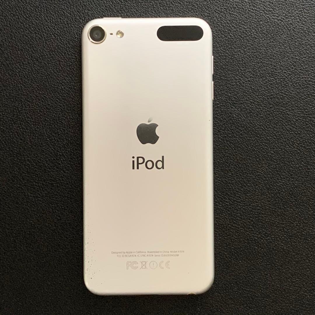 Apple iPod touch 第6世代 アイポッド（64GB）