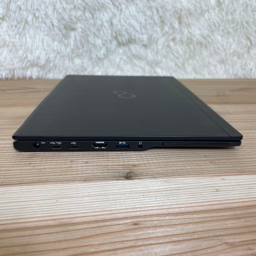 富士通 LIFEBOOK U939/B i5 8世代 4GB Windows11