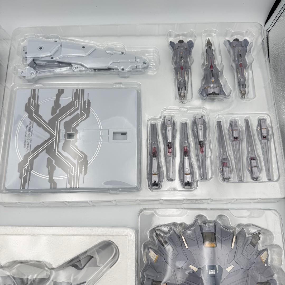 【美品】L BUILD プロヴィデンスガンダム メタルビルド