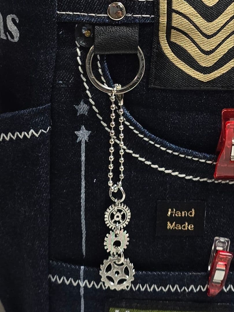 デニムリメイクトートバッグ お洒落カジュアル♥底板 ストラップ付き