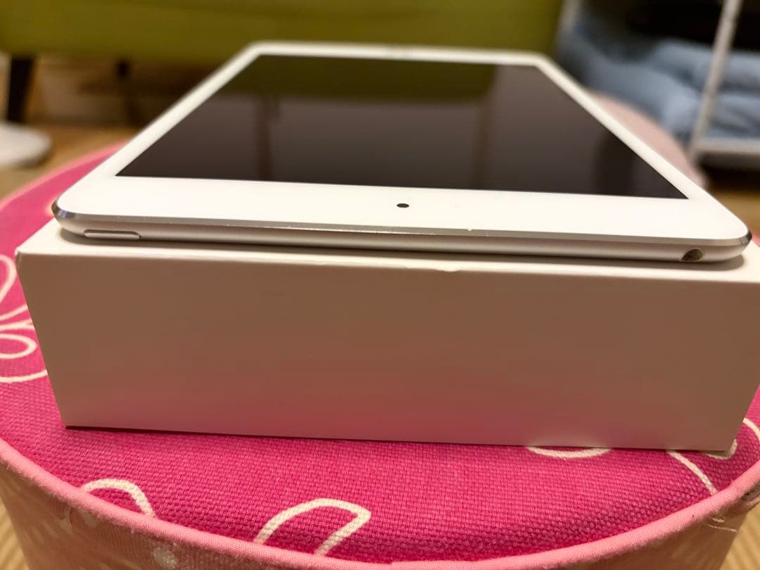iPad mini 4 Wi-Fi 16GB Silver バッテリー容量98％