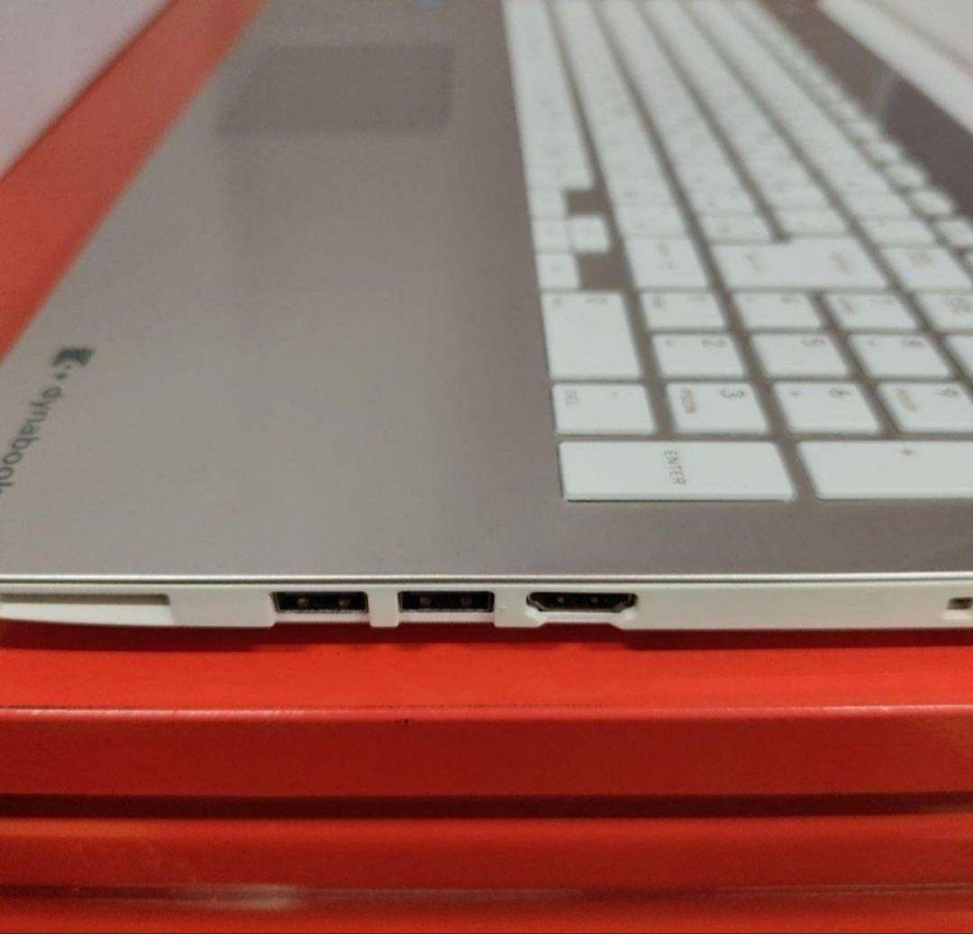 dynabookノートパソコン Windows11　オフィス付き　爆速SSD搭載
