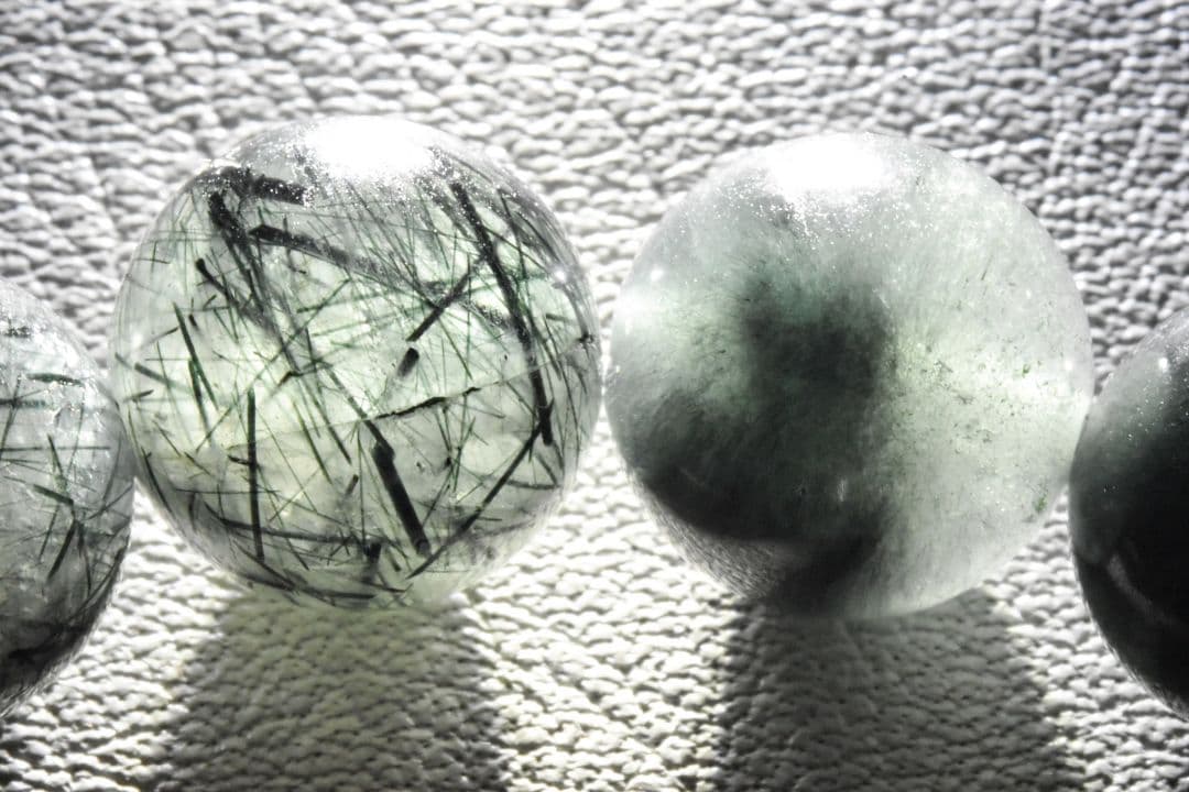 手作り！ザギ・マウンテンクォーツ　ブレスレット粒より