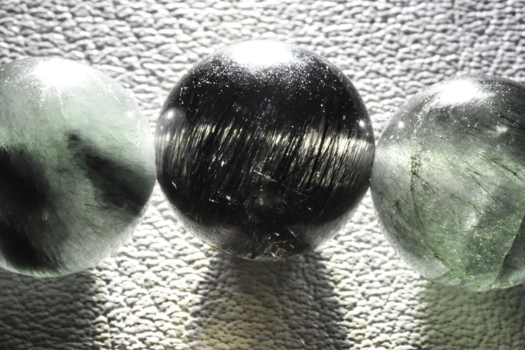 手作り！ザギ・マウンテンクォーツ　ブレスレット粒より