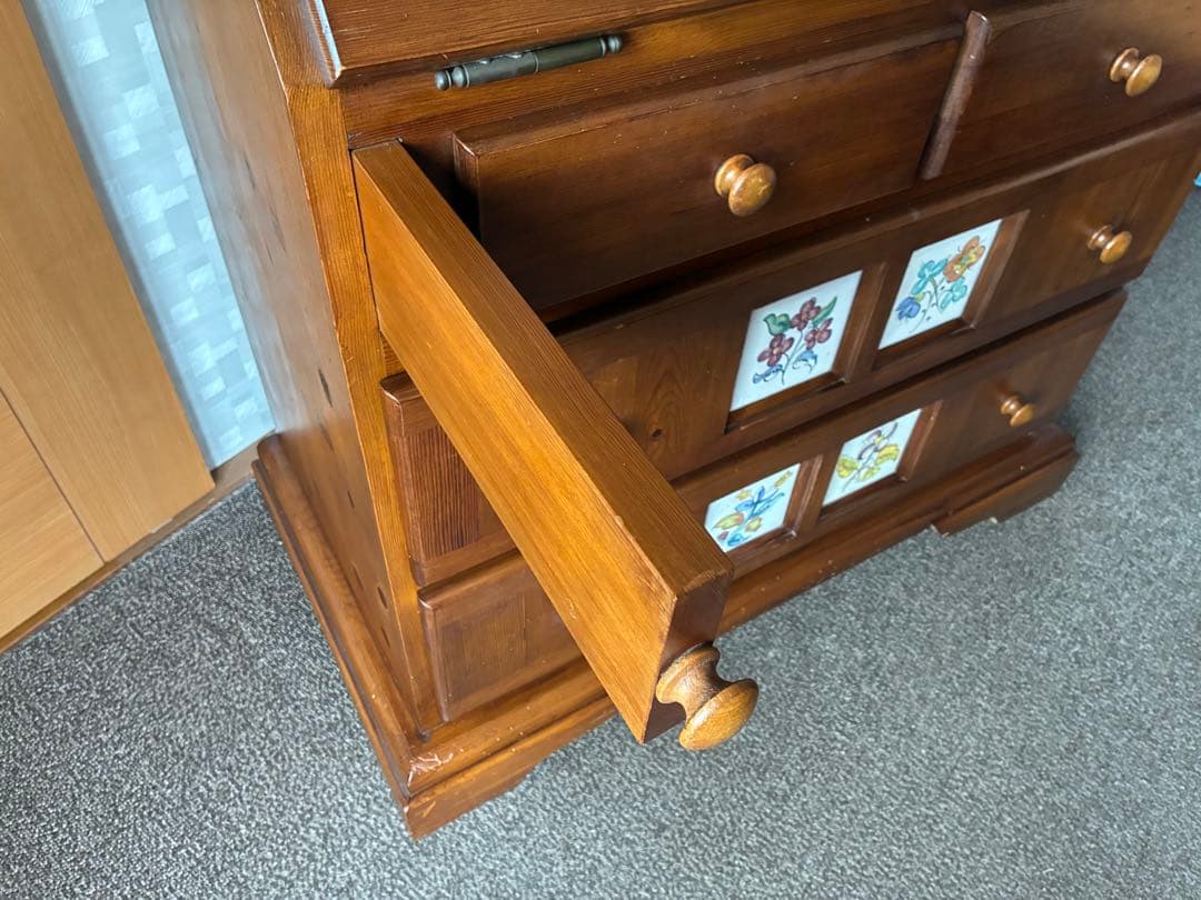 ユリヤ　ACTUS （アクタス）スペイン製家具　　ライティングビューロー