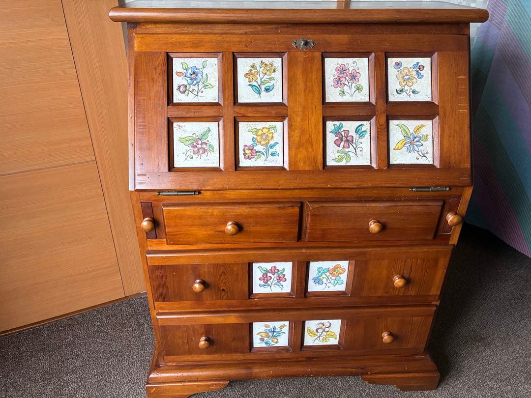 ユリヤ　ACTUS （アクタス）スペイン製家具　　ライティングビューロー