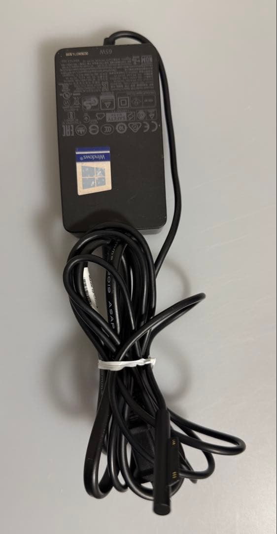 【美品】累積4856 Surface Pro 8 i5 256GB Office