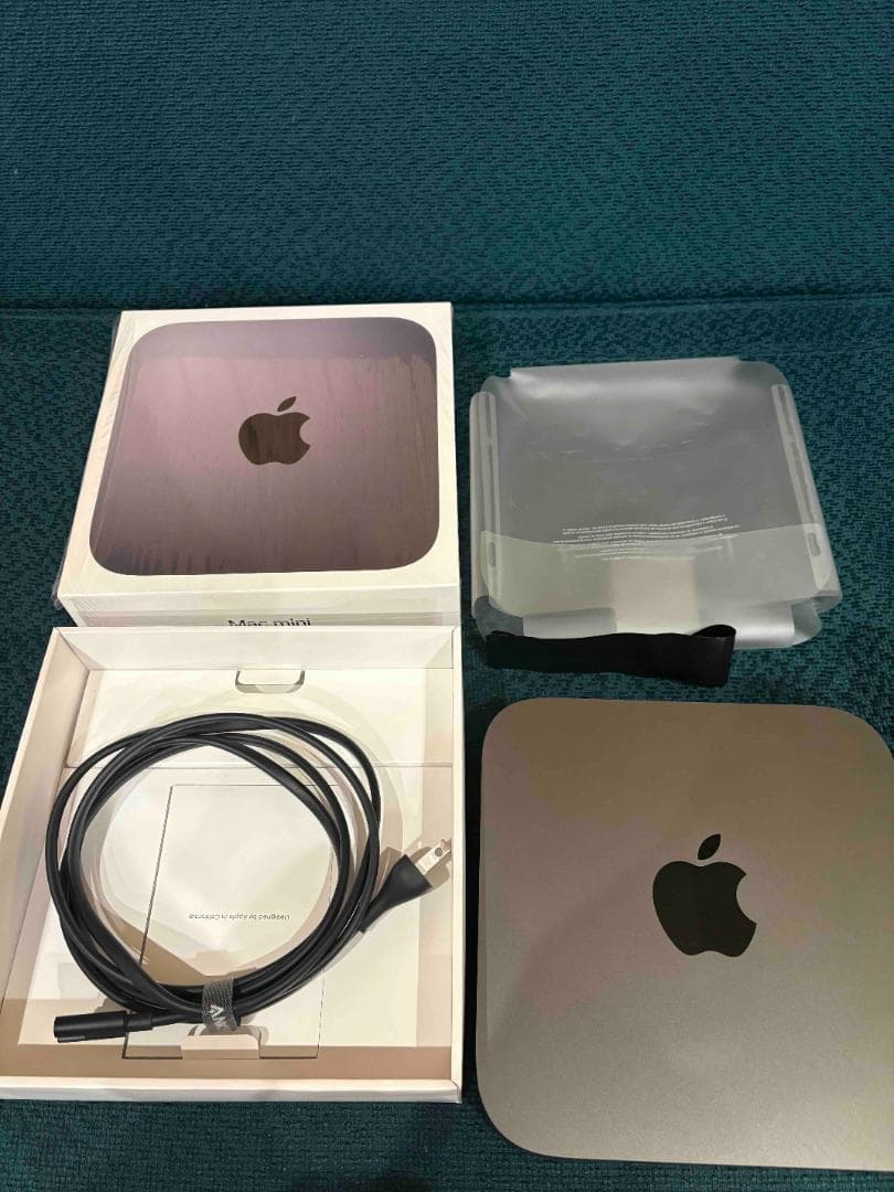 Macmini 2018 i7 メモリ64GB SSD512GB 初期化済