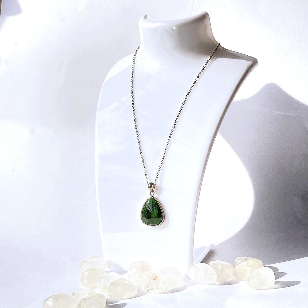 3000円OFF【静寂の森】クロムダイオプサイト 天然石 ペンダントトップ