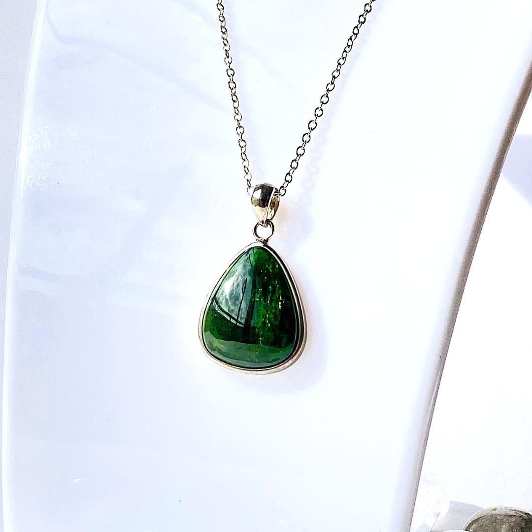 3000円OFF【静寂の森】クロムダイオプサイト 天然石 ペンダントトップ