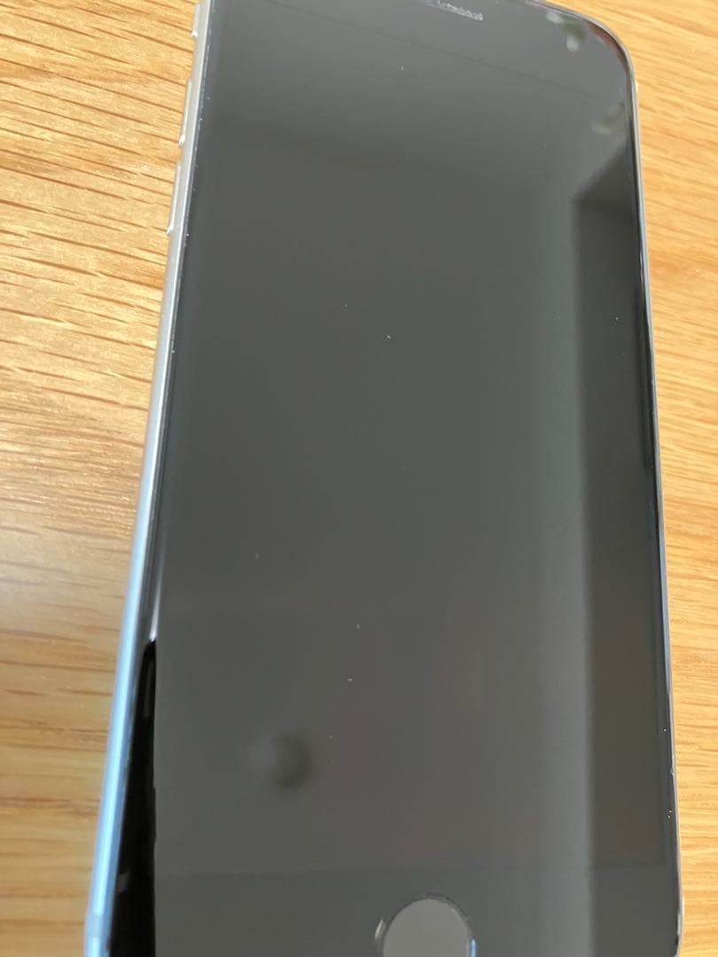 iPhoneSE 第3世代 128GB SIMフリー 動作確認済だが画面に点線