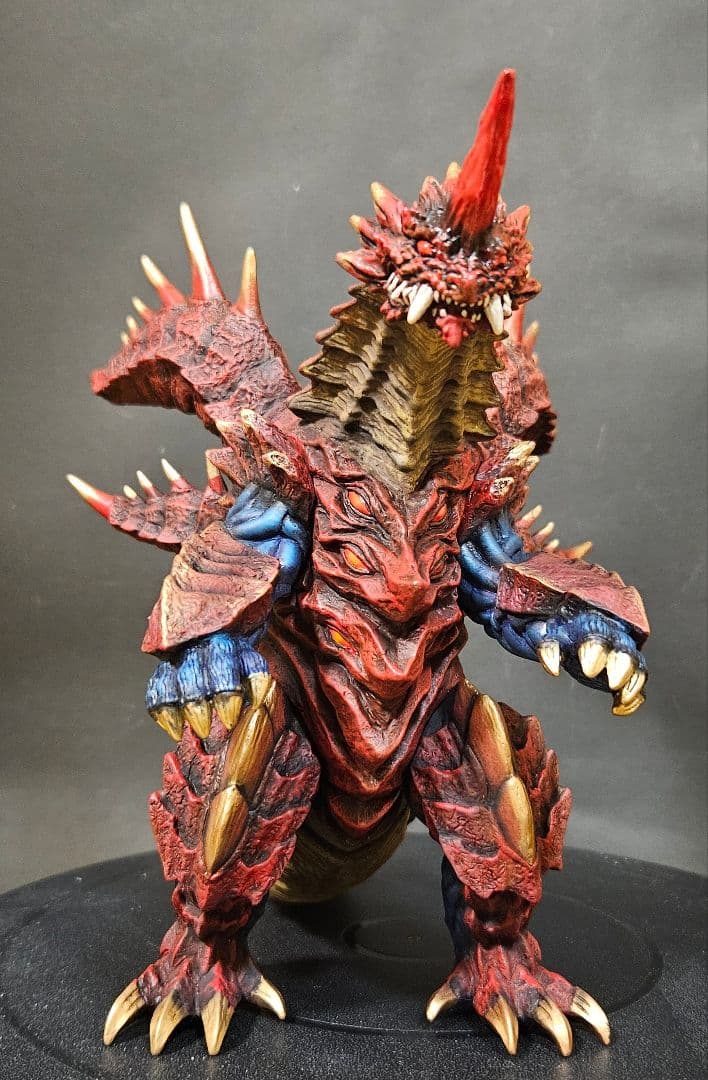 ウルトラ怪獣ソフビ　ウルトラ怪獣DXマガオロチ　リペイント完成品