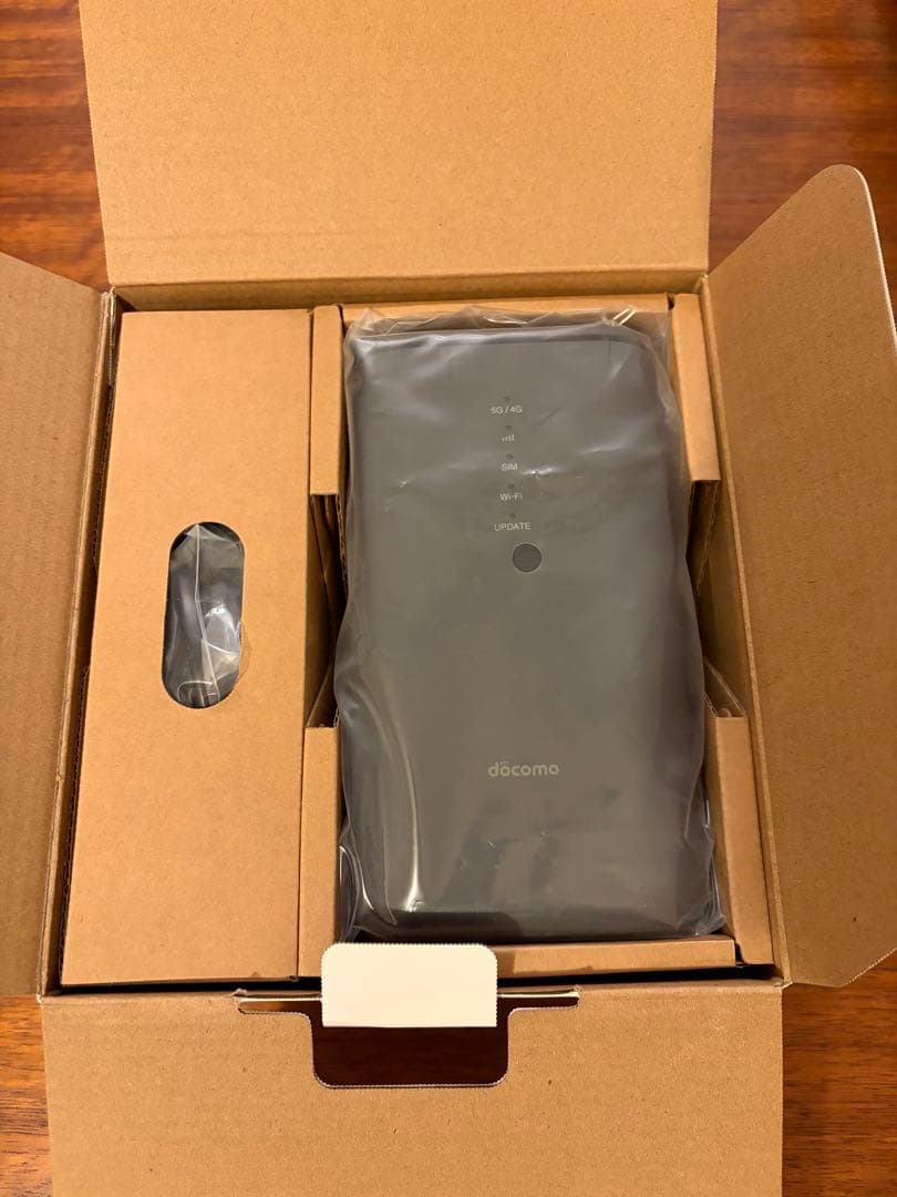 docomo  5G wifi HR02 付属品付