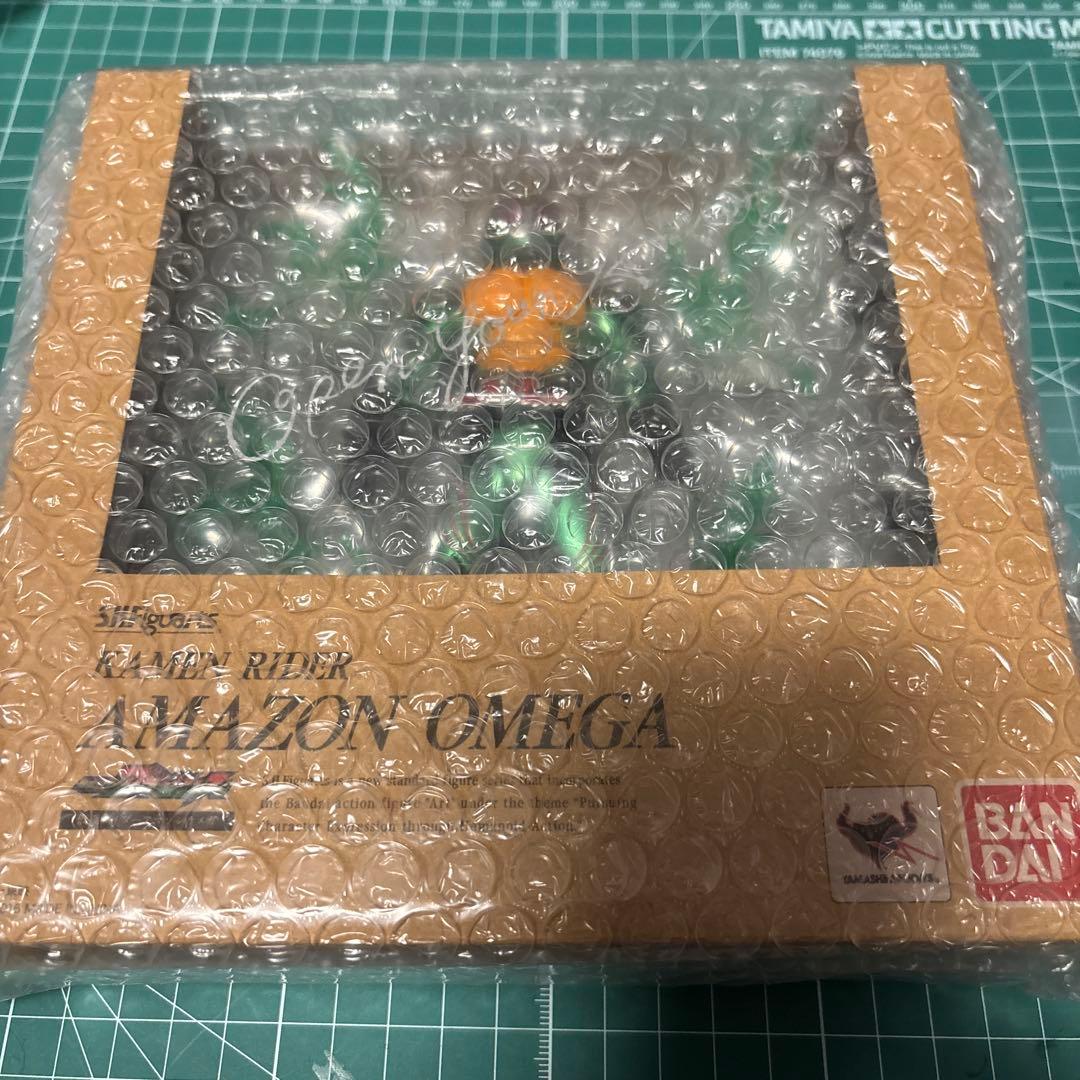 開封品　S.H.Figuarts 仮面ライダーアマゾンオメガAmazon ver