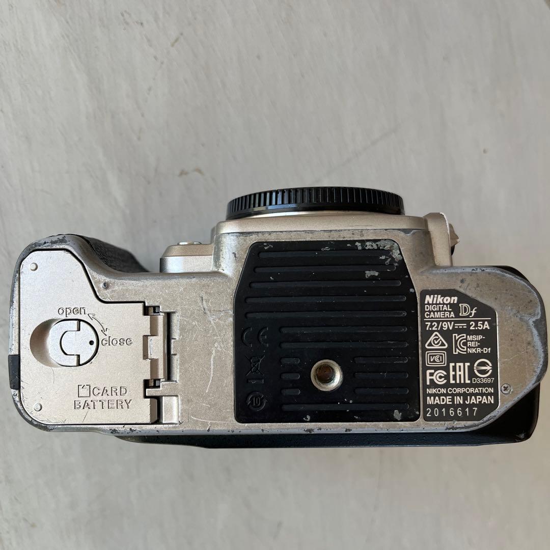 Nikon Df デジタル一眼レフカメラ 本体