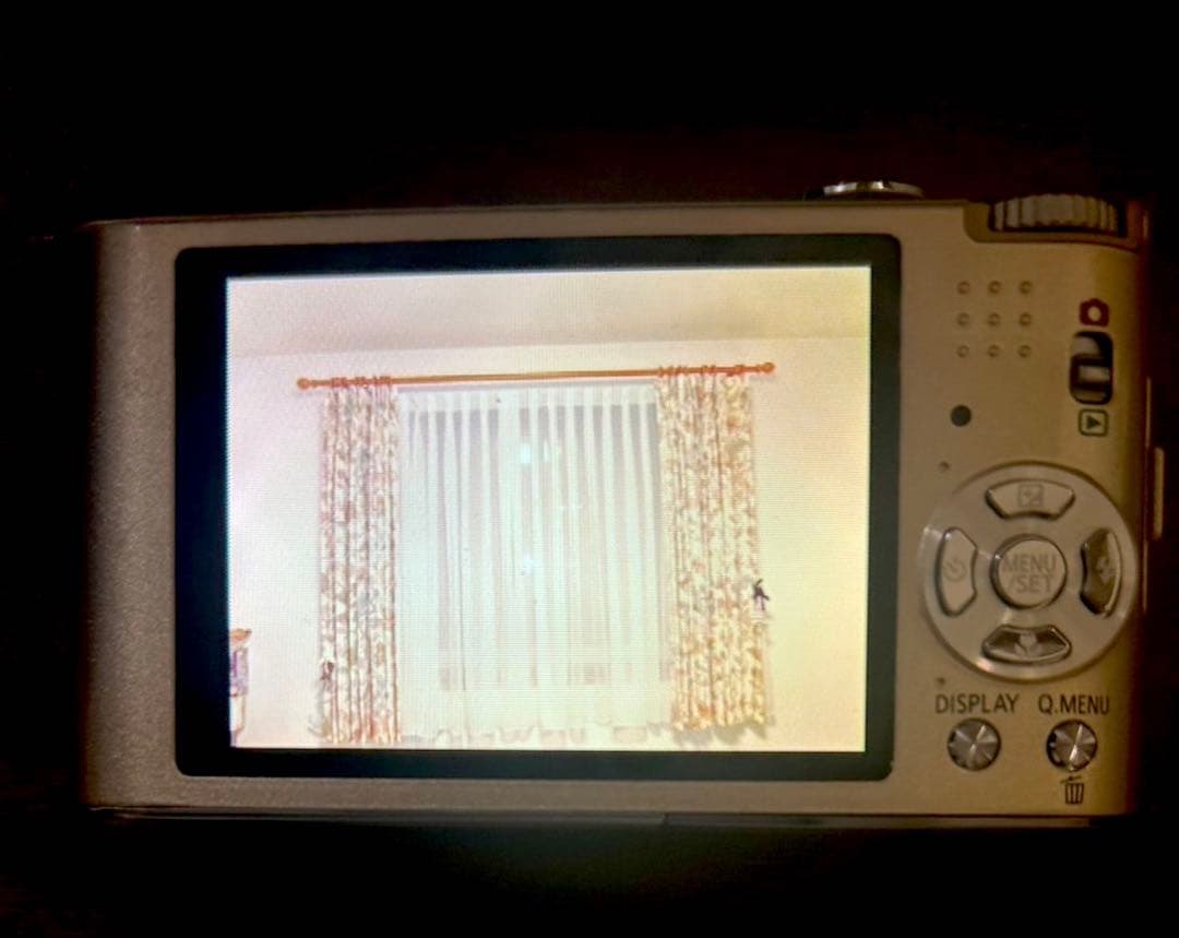 LUMIX コンパクトデジタルカメラ 12メガピクセル ゴールド パナソニック