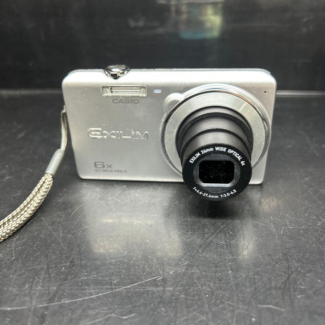 Casio Exilim 6倍ズーム コンパクトカメラ
