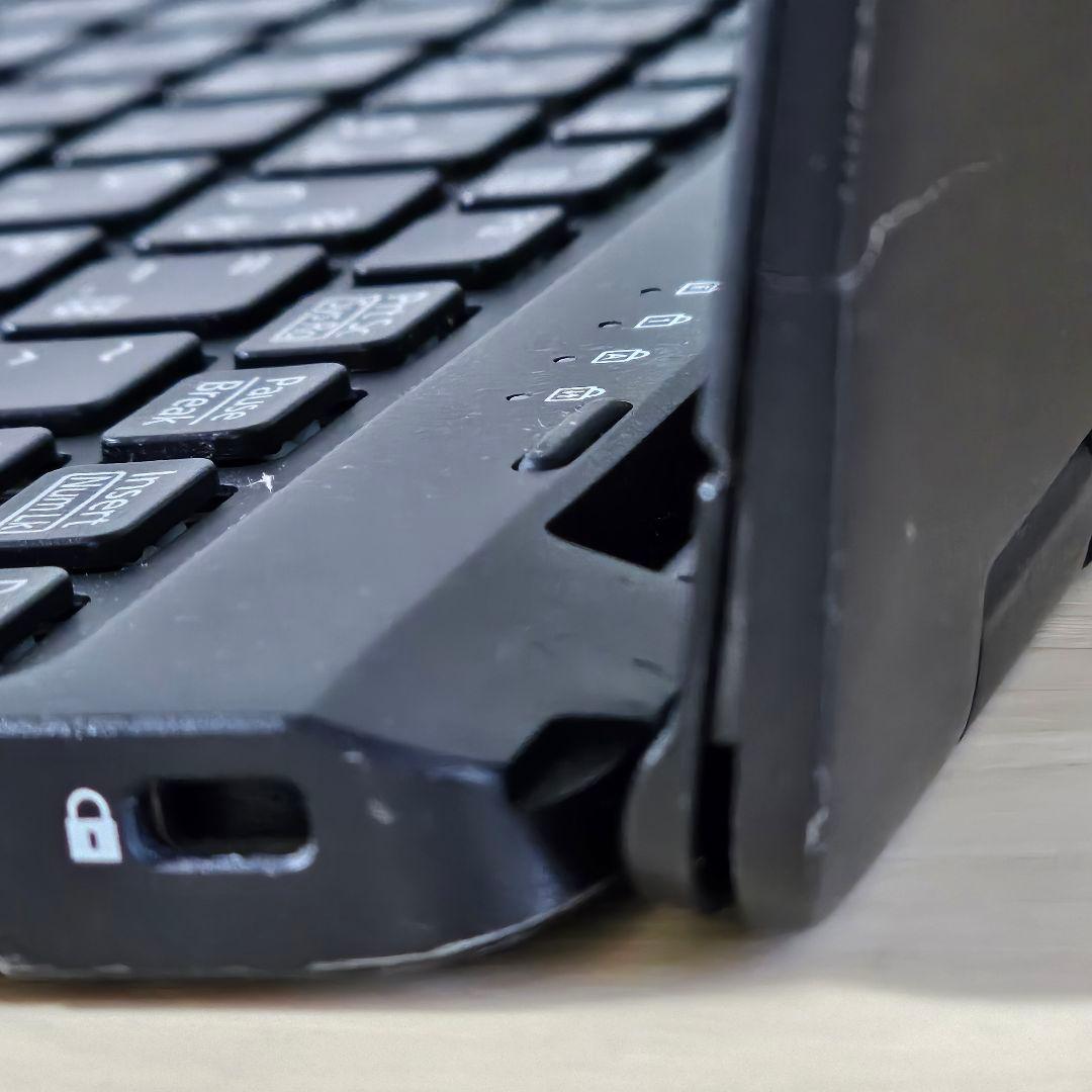 Lifebook U9310XD ／Core i5 10世代／8GB／タッチ