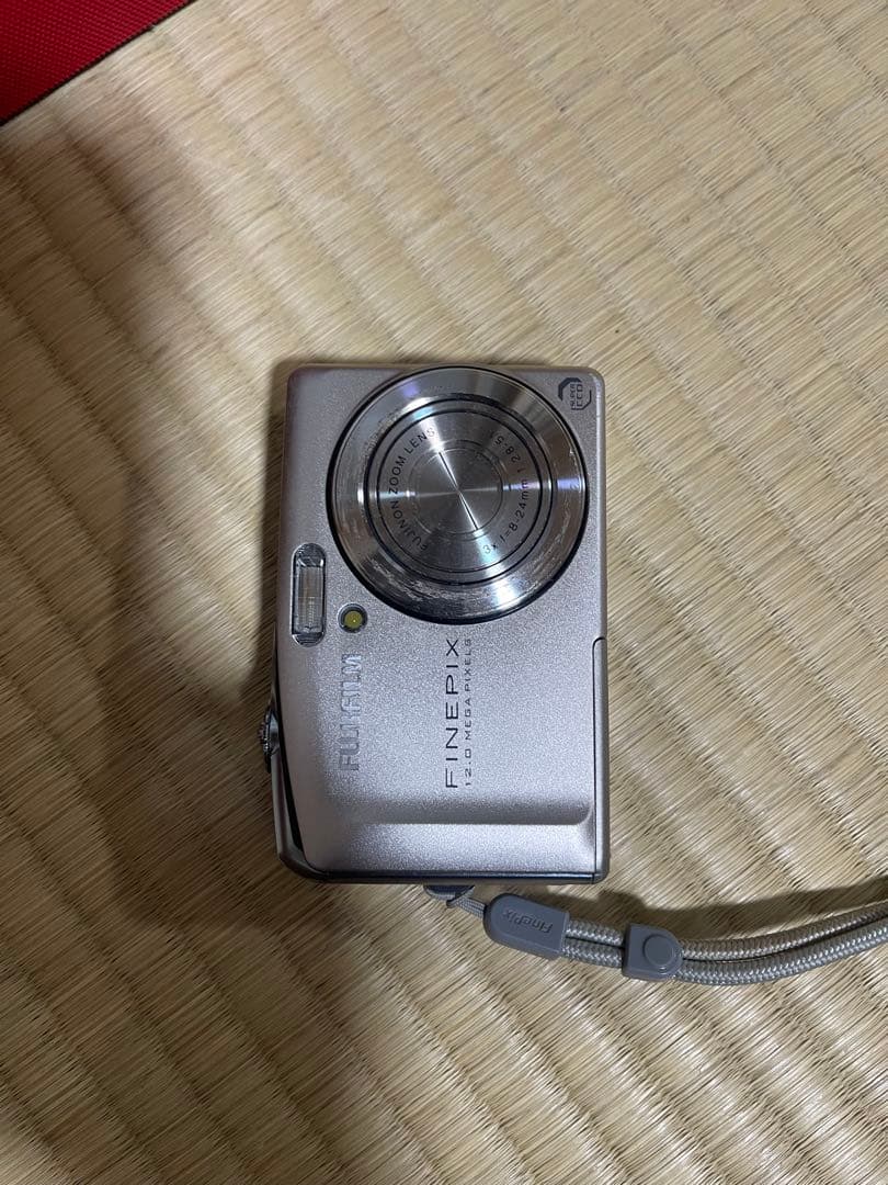 デジタルカメラ Fujifilm FinePix F50fd