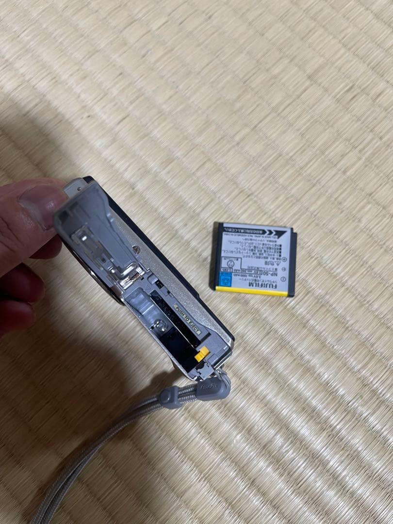 デジタルカメラ Fujifilm FinePix F50fd