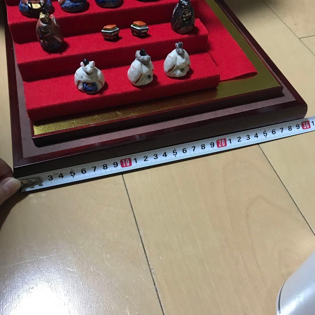 段飾りの兎雛　陶器　陶器雛　干支雛