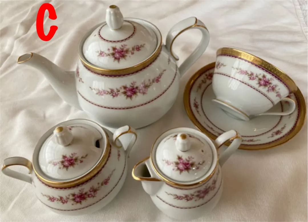ノリタケ/ 未使用ディナーセット（６人用・44pcs）