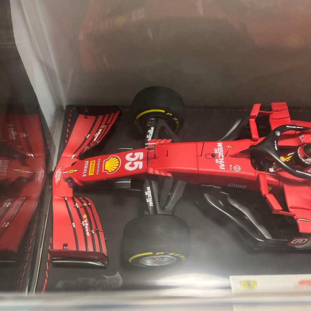 ミニカー Ferrari F1 1/18